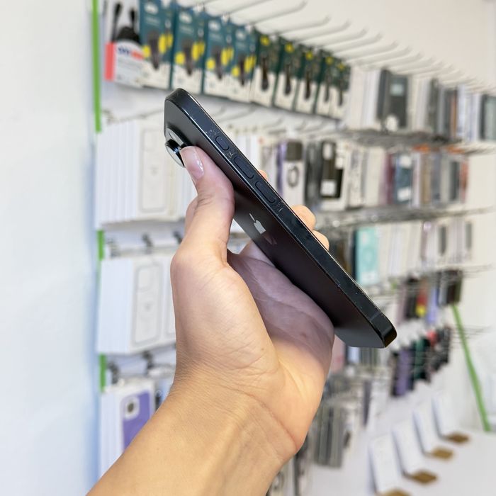 Iphone 16 Pro 512 Gb Neverlock Black Titanium