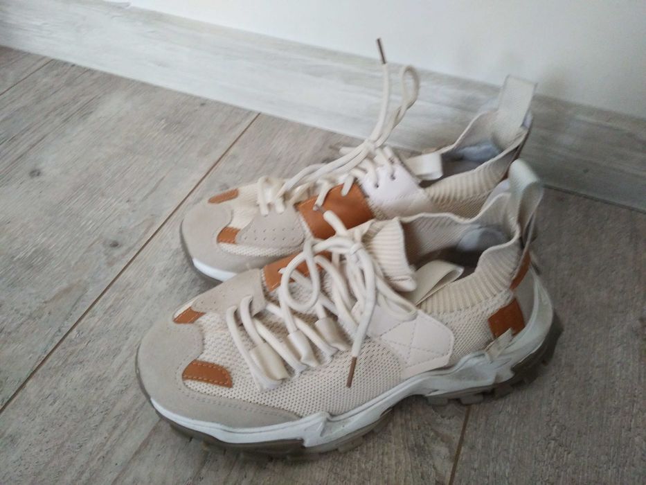 Adidasy damskie rom. 39