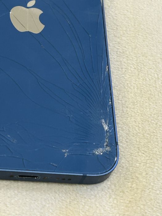 Iphone 13 256gb stan dobry