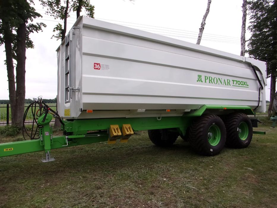 Pronar Przyczepa skorupowa PRONAR T-700XL -14.7t; T-679M -12t, tandem, (za dopłatą - nadstawy, plandeka, oś skrętna)  Przyczepa HAKOWA PRONAR T285/1 w Rad-Masz, Rolmasz Opoczno