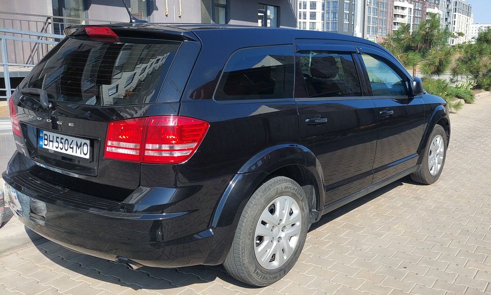 Продам Dodge Journey 2.4