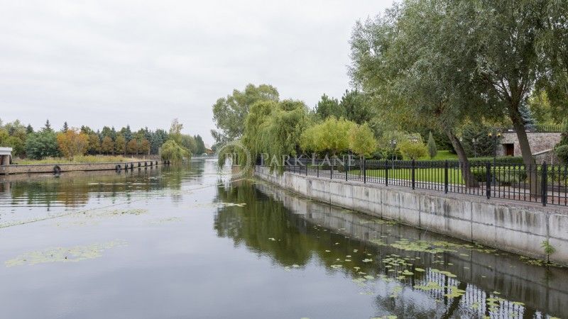 Будинок(617м2)з авторским ремонтом DeLux-класу.Конча-Заспа 3 км дамби