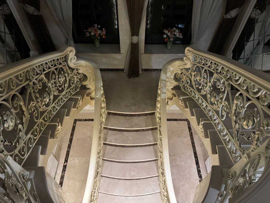 Шикарний особняк преміум класу м. Івано-Франківськ