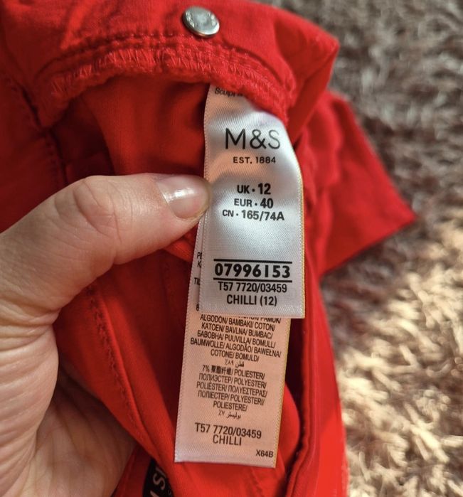 Spodenki czerwone, M&S,r.M