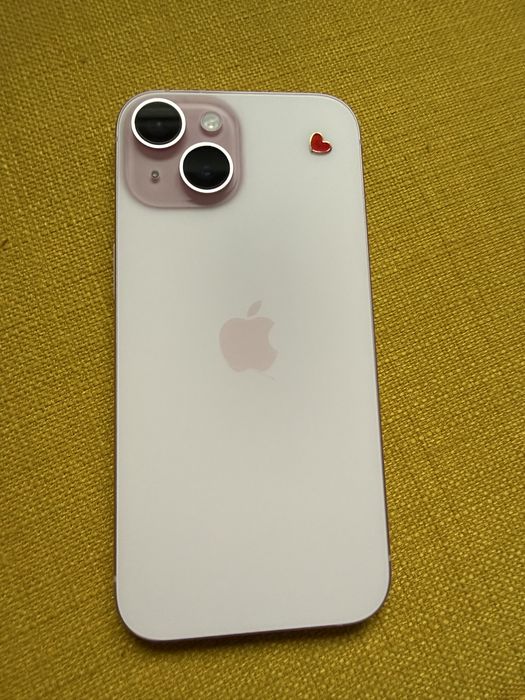 iPhone 15 różowy 128 gb, stan idealny