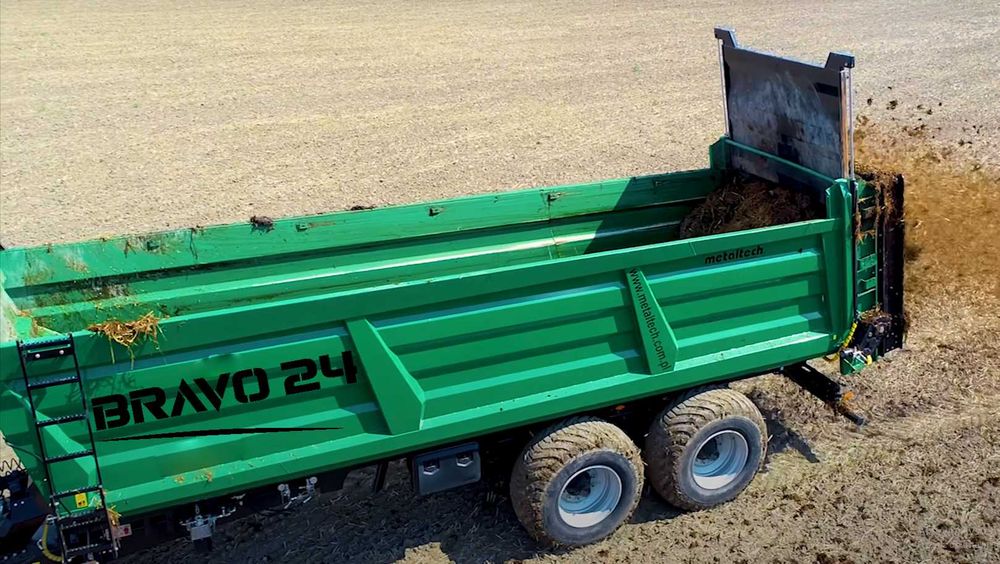 Rozrzutnik obornika METAL-TECH BRAVO 24 M3 20 ton