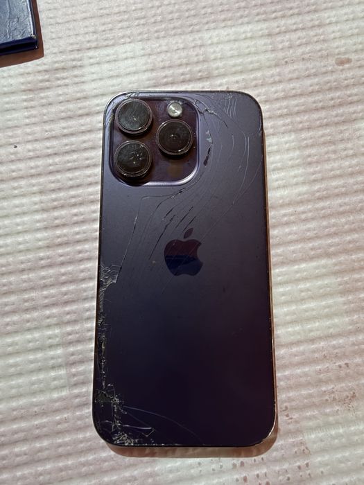 Iphone 14 pro roxo