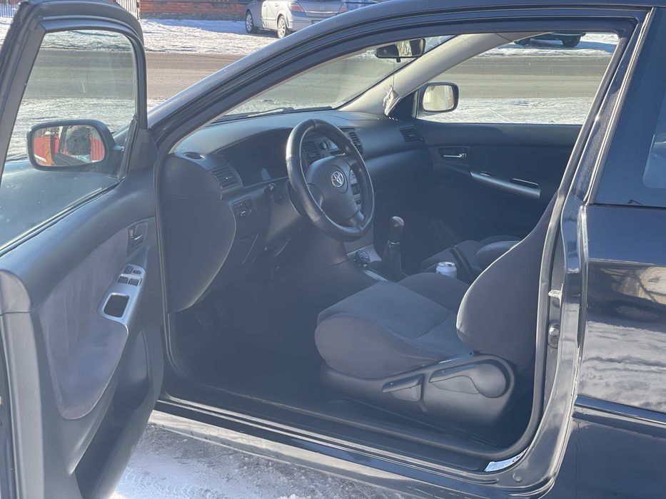 Продам тойота  корола 2.0 дизел 4д4 мкпп