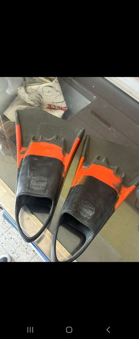 Pes de pato marca Redley