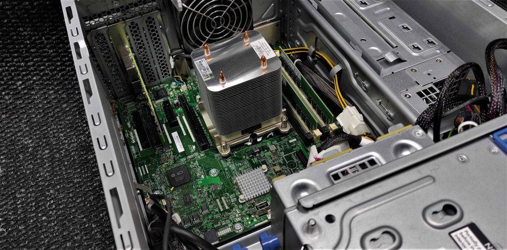 Сервер HPe Proliant ML30 Gen9
