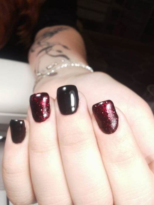 Манікюр  ,нарощення