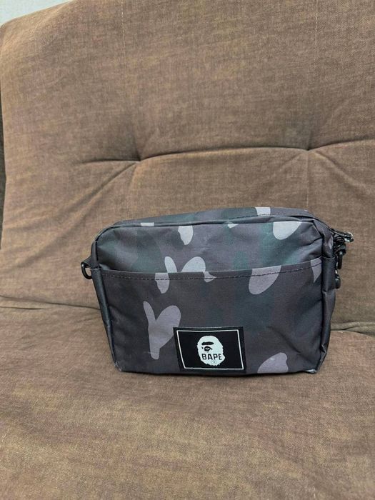 сумка BAPE, идеальное качество, удобная.