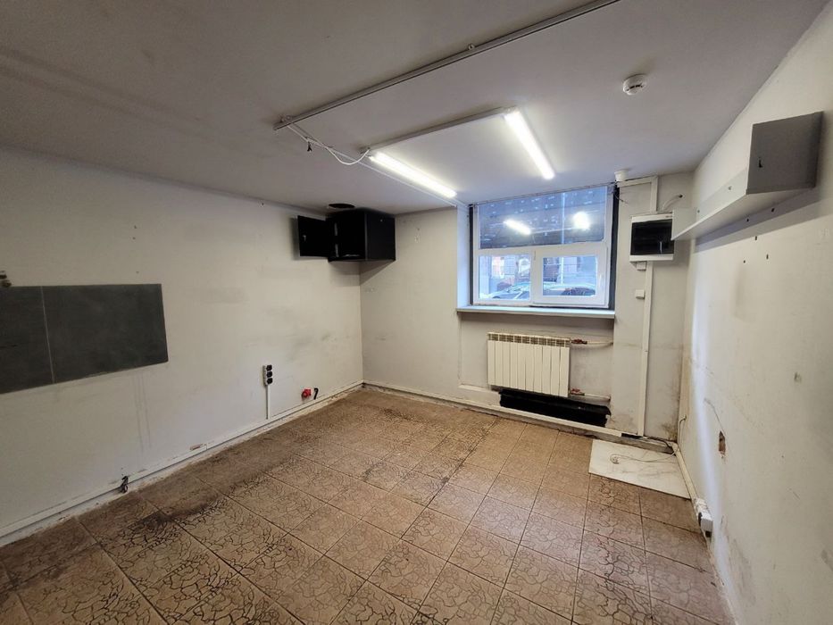 Аренда приміщення фасад 165м2 клініка стоматологія Липки Арсенальна