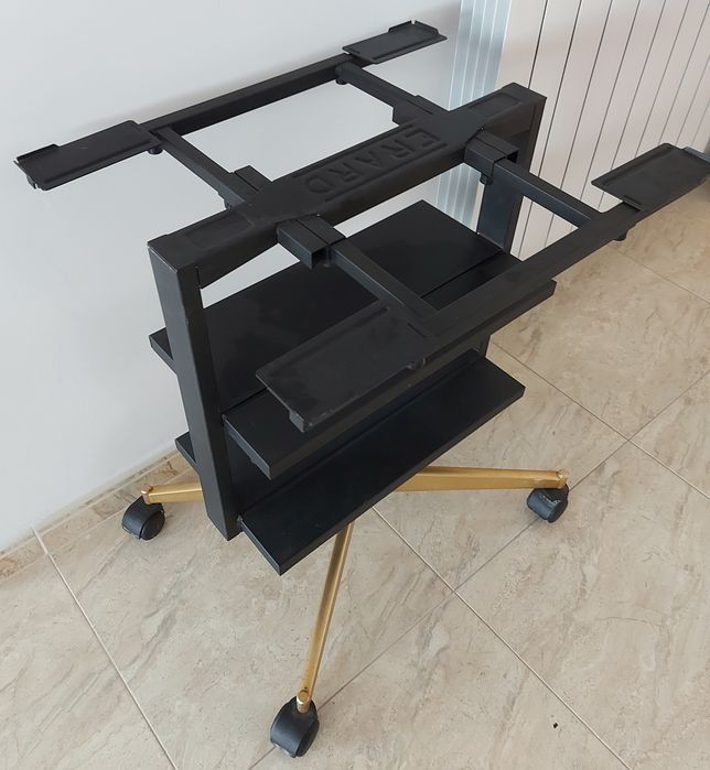 Suporte para tv e media ajustável