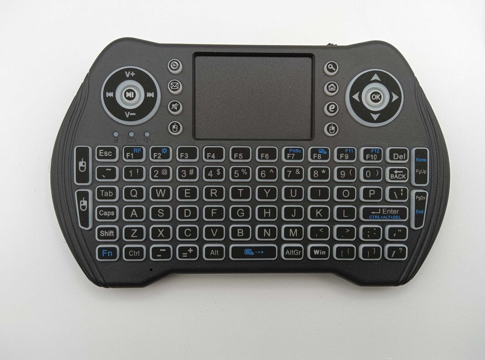 Mini Teclado com Touchpad Sem Fio 2.4G Plug & Play