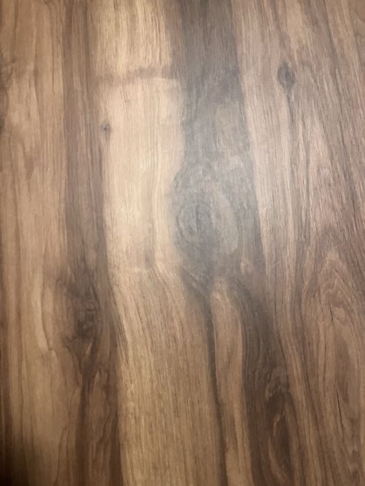 Mesa nova na caixa