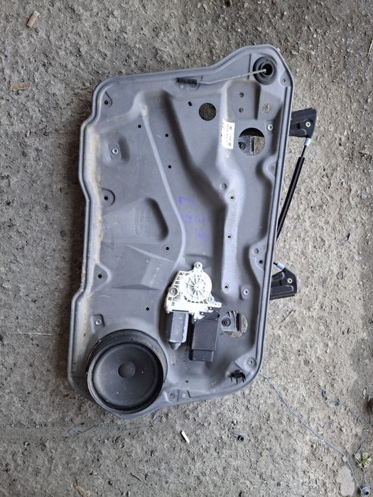Mechanizm szyby lewy przód Golf 4 Bora