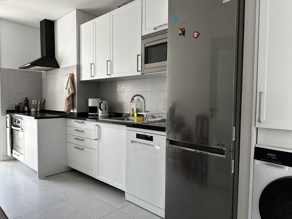 Quarto disponivel em lisboa (metro alameda)