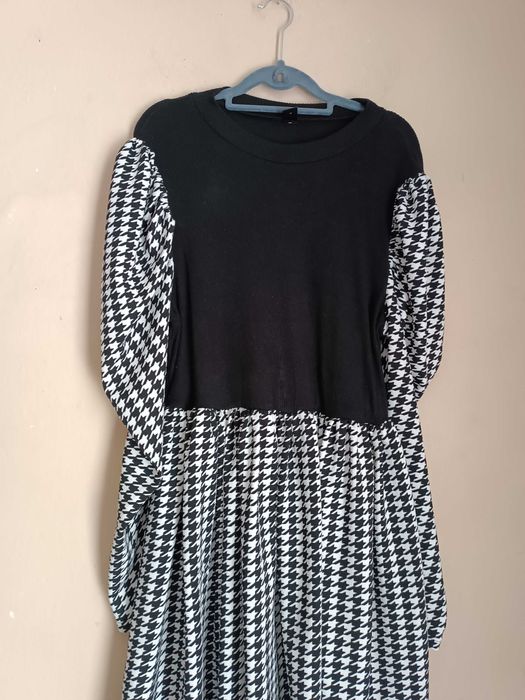 Sukienka z bufiastymi rękawami 2XL Shein