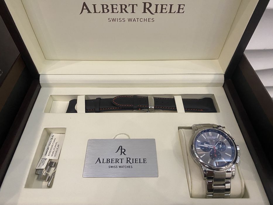 Zegarek Albert Riele