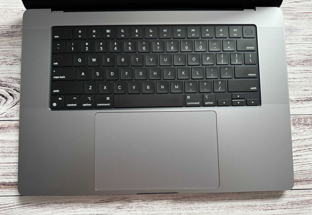 Apple MacBook Pro 16’ 2021 M1 Pro/32Gb/512Gb Space Gray