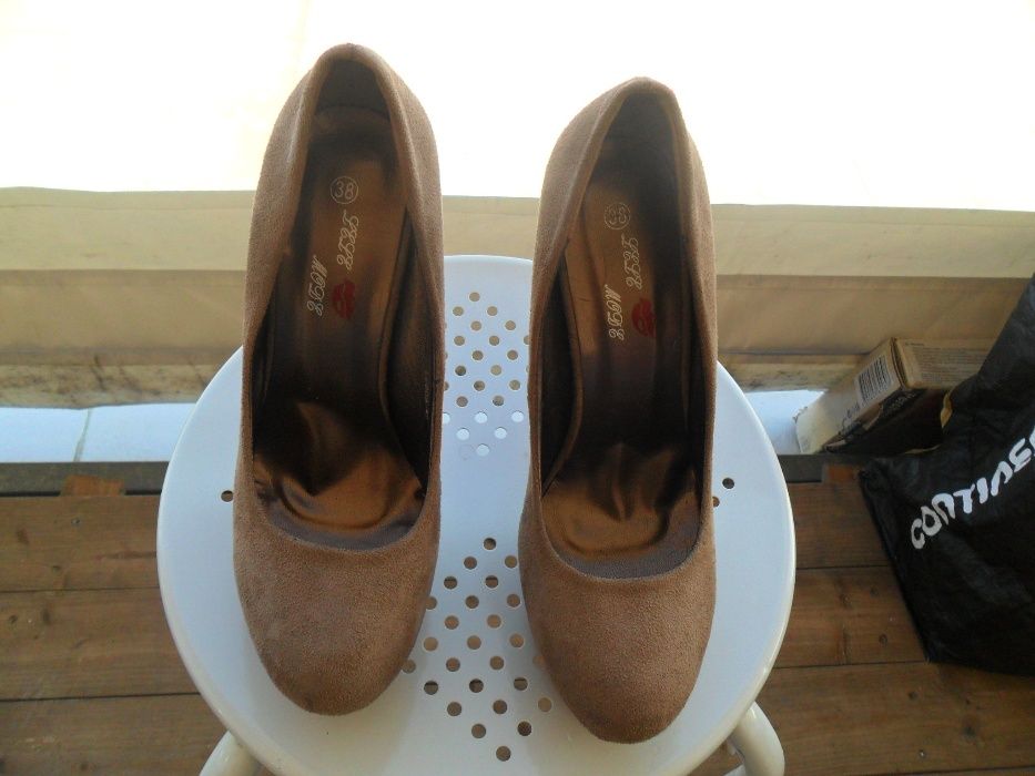 Sapatos novos tam. 38