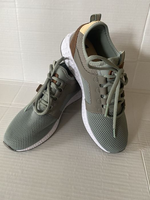 Продам кросівки Bench