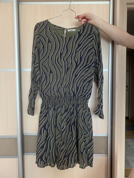 Жіноче платтячко з стильним принтом