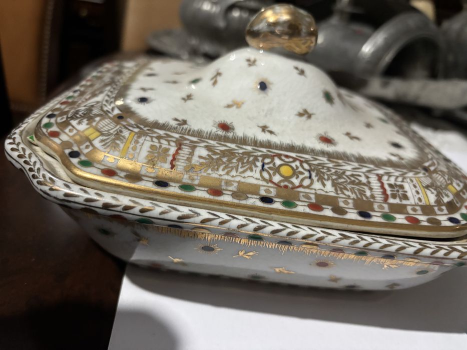 Peça decorativa de taça e base em cantão