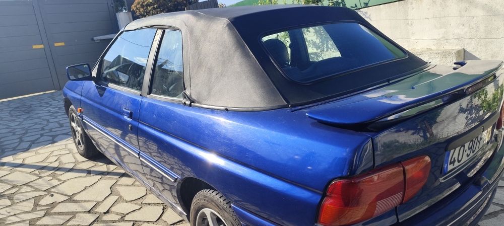 Ford Escort Cabrio