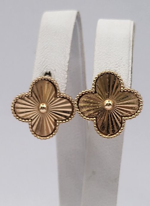 Золоті сережки 585