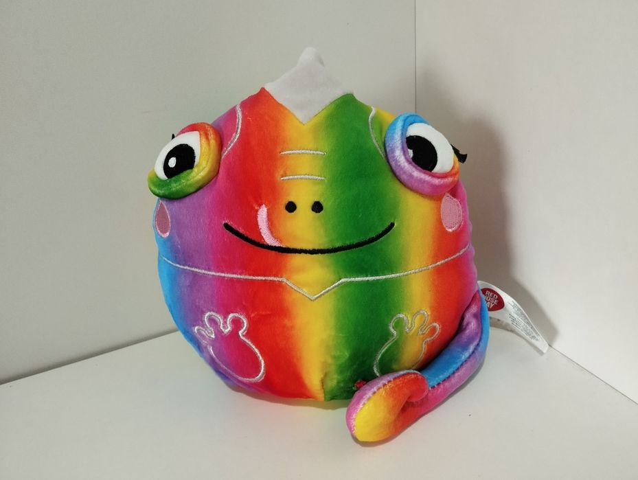 Tęczowy kameleon maskotka jak squishmalows Red Nose Day