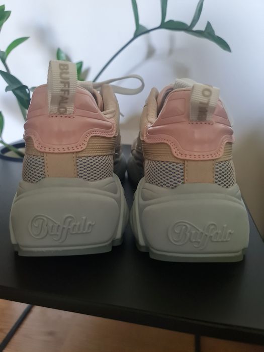 Sneakersy Buffalo 40