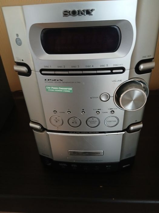 Продам музыкальный  центр SONY hcd-hpx 7.