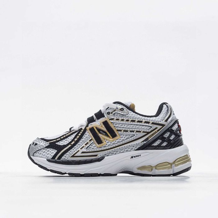 Дитячі кросівки New Balance 1906R Silver Metallic Black Junior, р.26-35