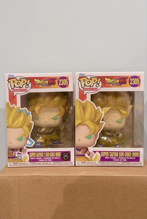 Funko Pop Super Saiyan Son Goku (Mini) #2305 + Super Saiyan 2 Son Goku (Mini) Chase #2305