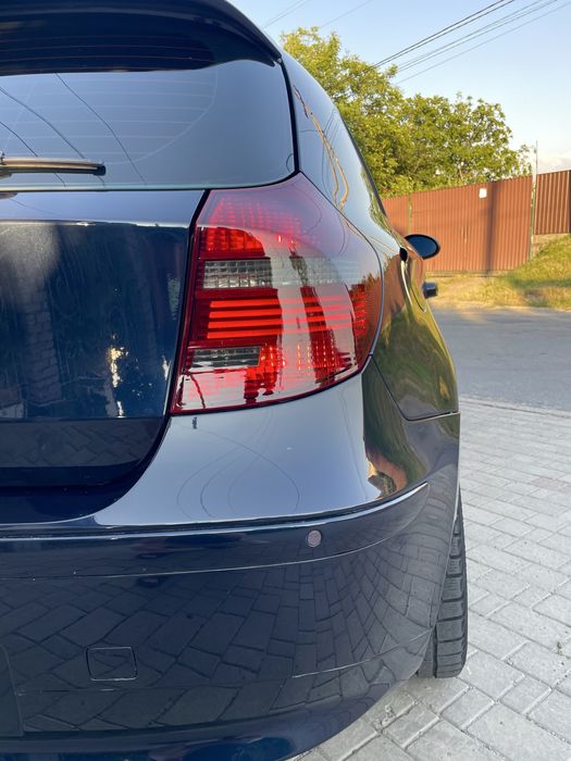 Продам BMW 120D