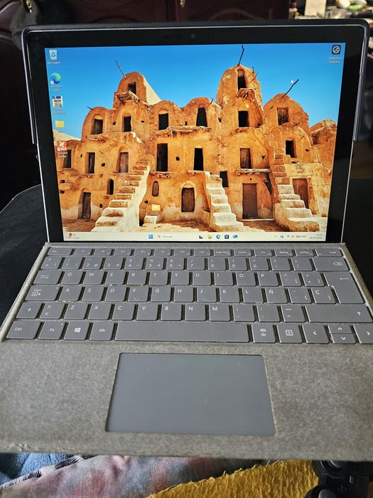 Microsoft surface 5 pro