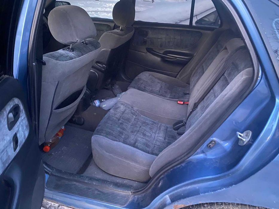 Mazda 626 gf. бляха. Застукав двигун.