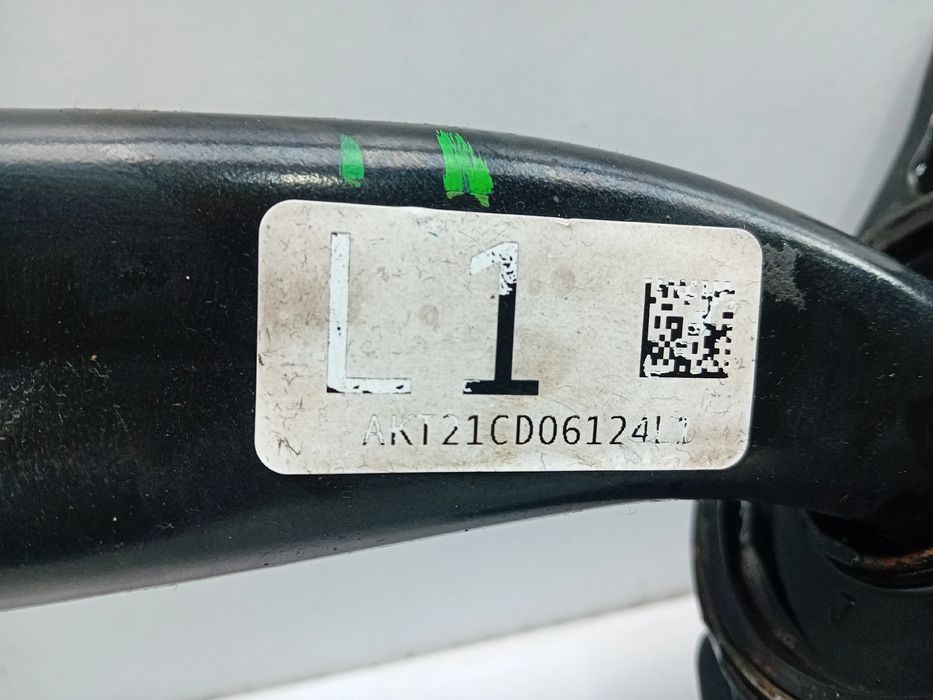 Braço de suspensão frente esquerdo HONDA Civic X Hatchback (FC_, FK)