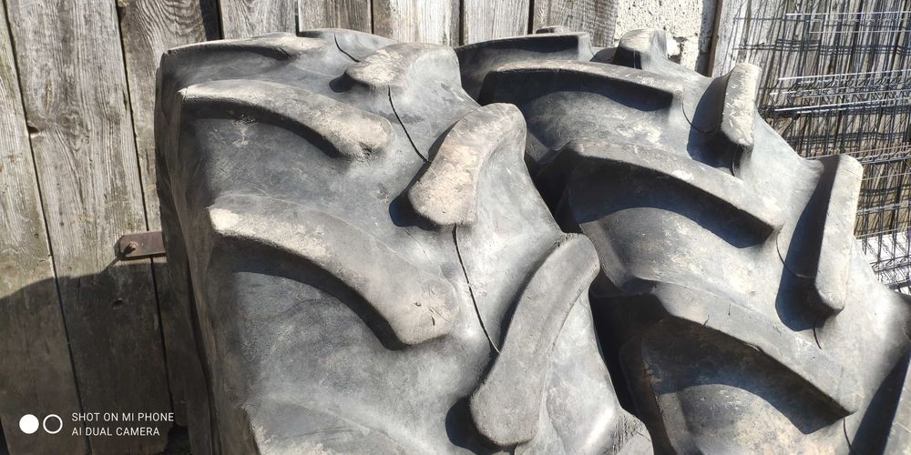 Opona 420/70R28 FIRESTONE CONTINENTAL 14,9R28 para 2szt 1szt komplet