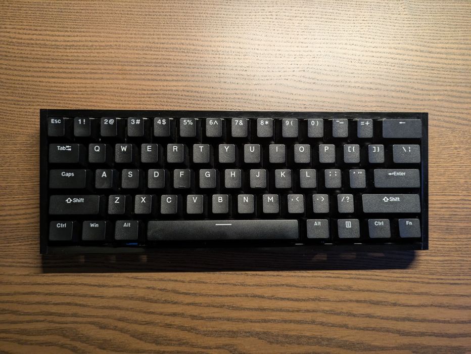 Klawiatura Custom 60%
Case - stylizowana na