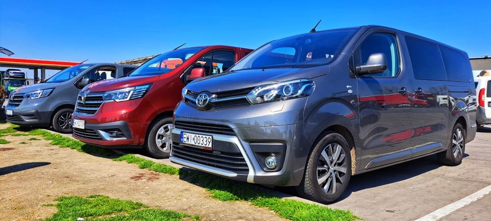 Wynajem busów osobowych na ferie