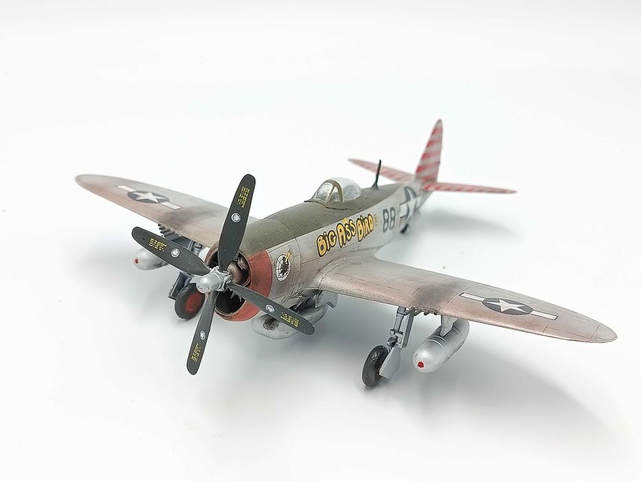 Model Samolotu Thunderbolt P47D HobbyBoss 1:72