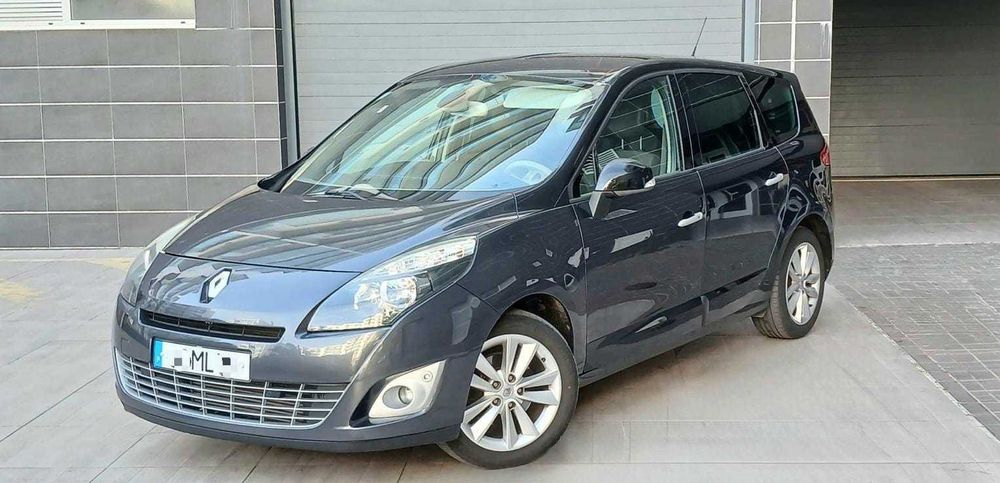 Renault Grand Scenic 1.6dCi 130HP 2011 140,000 km 7 SEATS