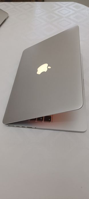 MacBook Pro Retina 13” 2015 | i5 | 8GB | 256GB SSD | IMPECÁVEL