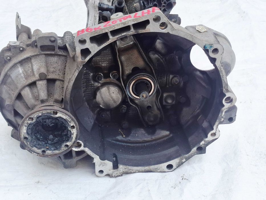 skrzynia biegów vw passat b6 3c0 2.0 tdi crl cbd cbdc 276182 km lhp