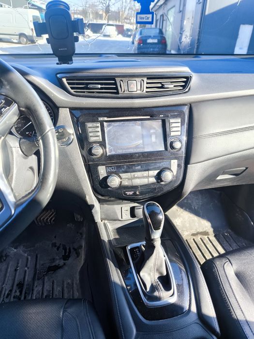 Nissan Rouge SL 2017 rok