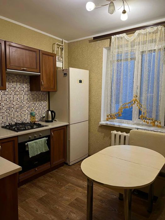 Сдам 1к квартиру на ул. Сахарова/Высоцкого газ