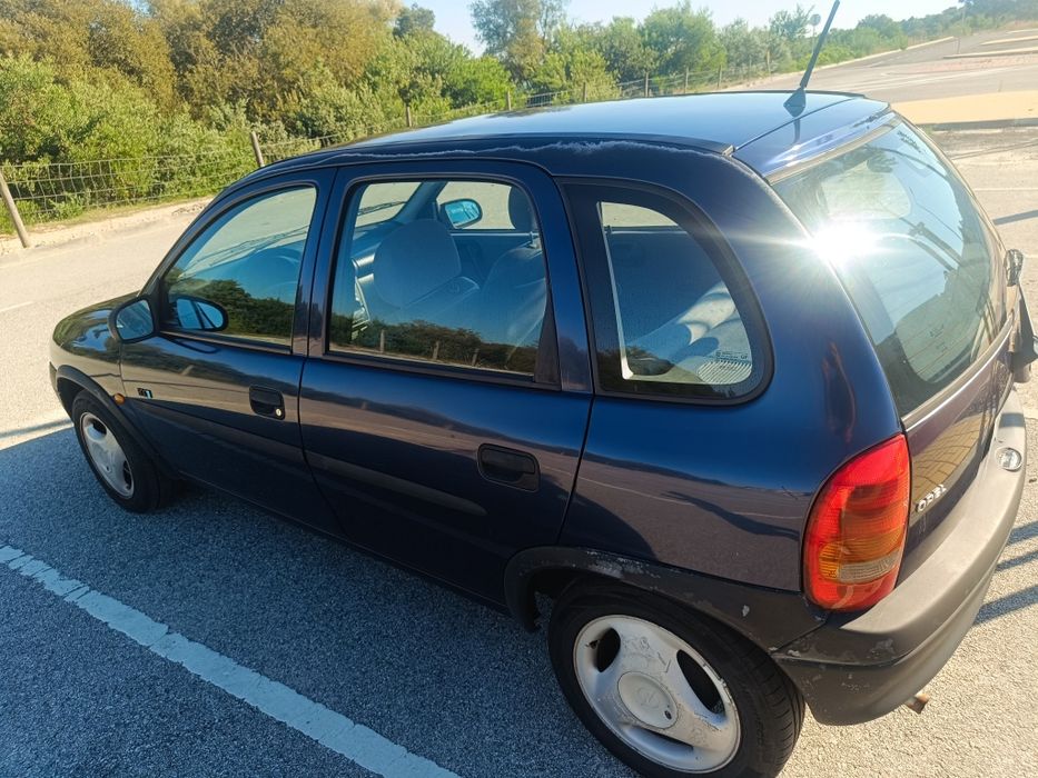 Opel Corsa 1.0 Ano 1999